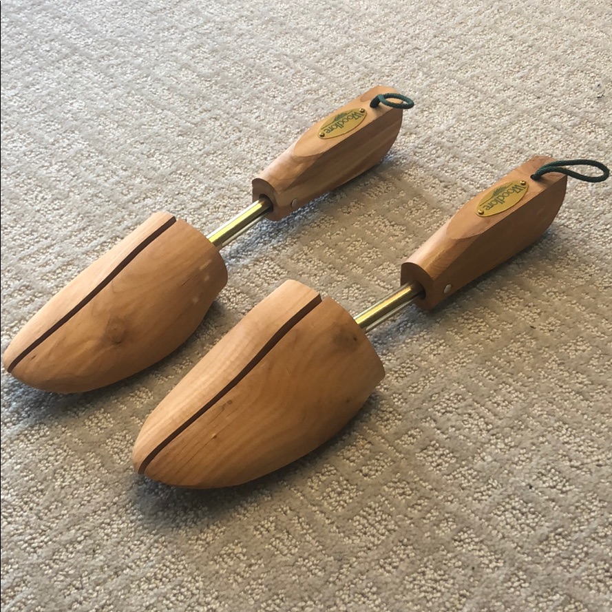 Woodlore Shoe Tree
